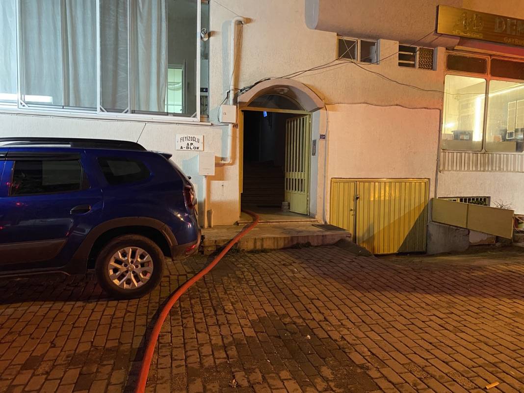 Aynı apartmanda 6. yangın çıktı! 4